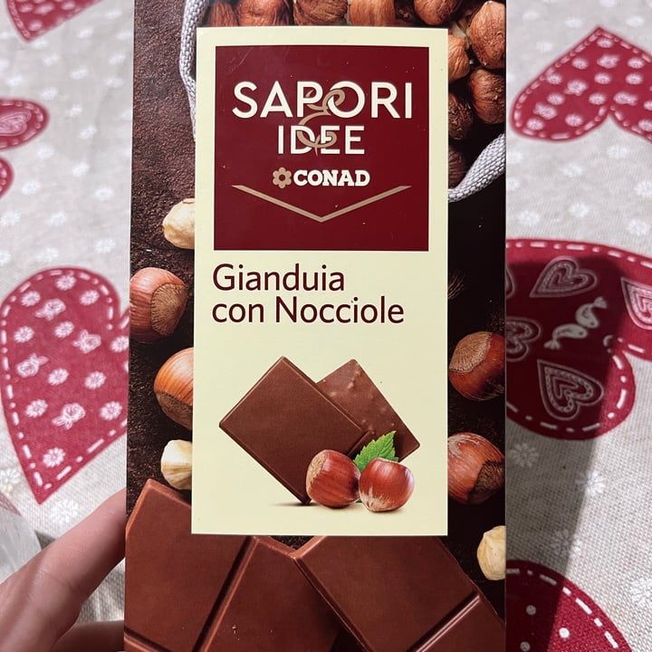 photo of Conad Gianduia con nocciole shared by @borghettoeleonora on  13 Feb 2023 - review