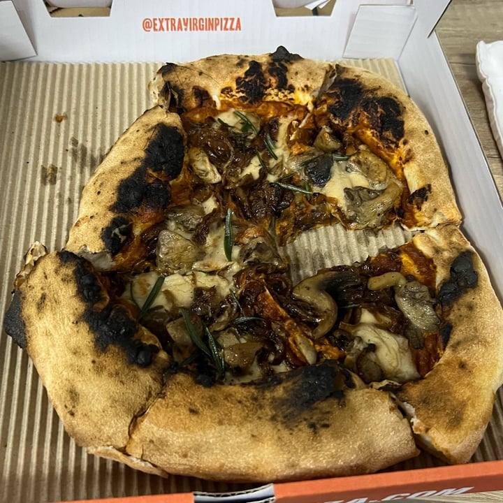 photo of Extra Virgin Pizza Forbidden Mushroom (veganised) shared by @dj2 on  30 Nov 2022 - review