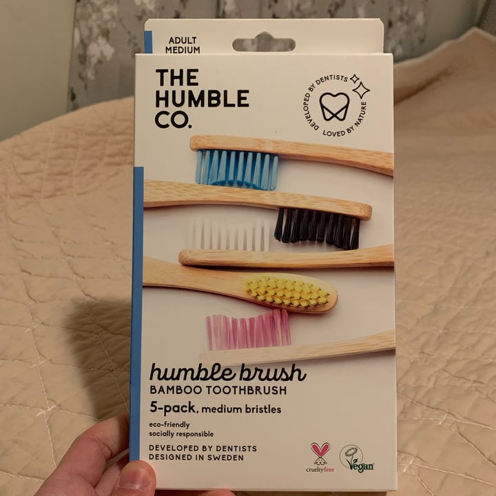 photo of The Humble Co. Bamboo toothbrush 5-pack shared by @jinplantfriend on  19 Feb 2023 - review