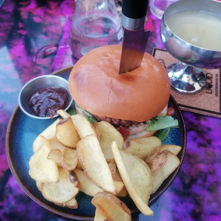 photo of Liquid Unconventional Bar Vegan Burger shared by @claire66 on  24 Jul 2023 - review