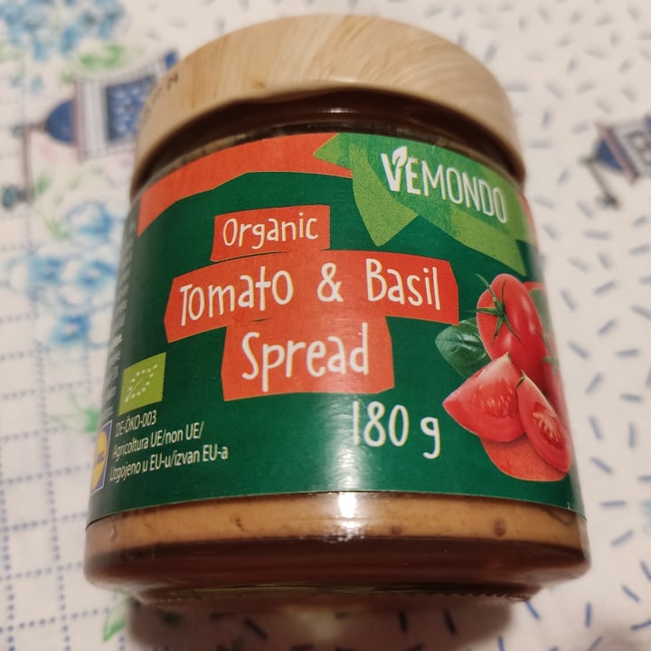 photo of Vemondo Organic Tomato & Basil Spread shared by @giugy76 on  28 Apr 2023 - review