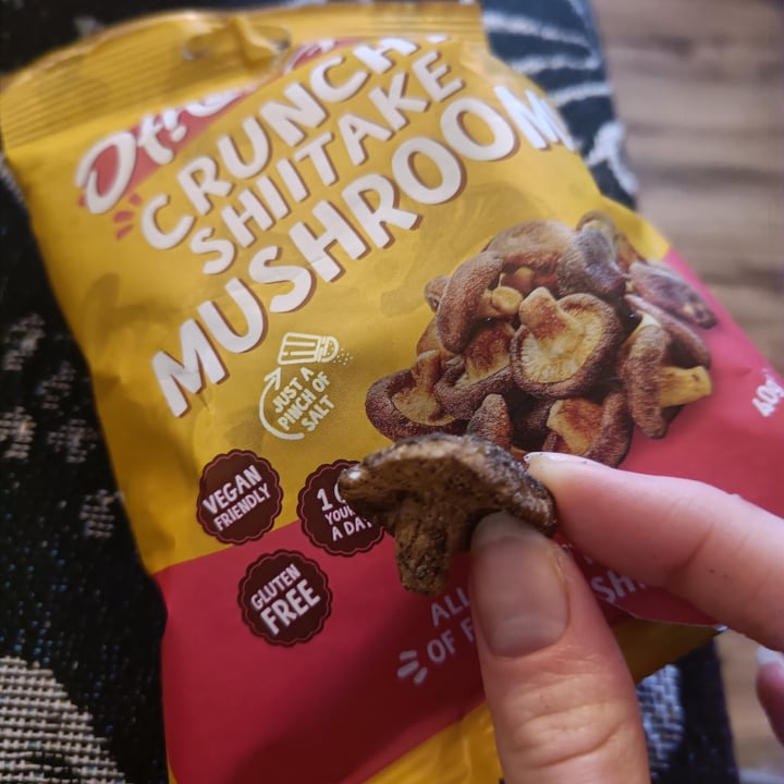 photo of Other Foods Crispy shiitake mushrooms shared by @vervy on  26 Jan 2023 - review