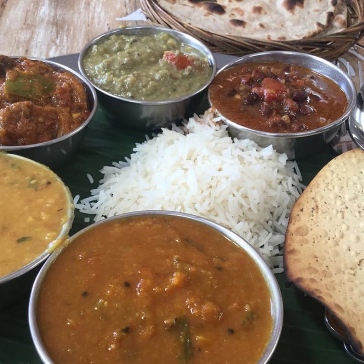 photo of Pahalwan Dhaba Veg Thali shared by @arnavdas on  13 Jan 2023 - review