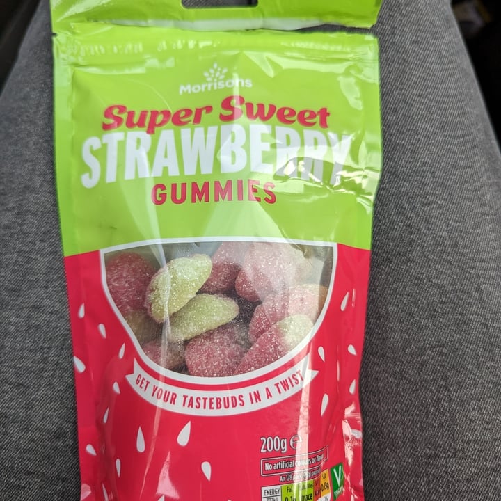 photo of Morrisons Super Sweet Strawberry Gummies shared by @flowergirl2301 on  01 Jun 2023 - review
