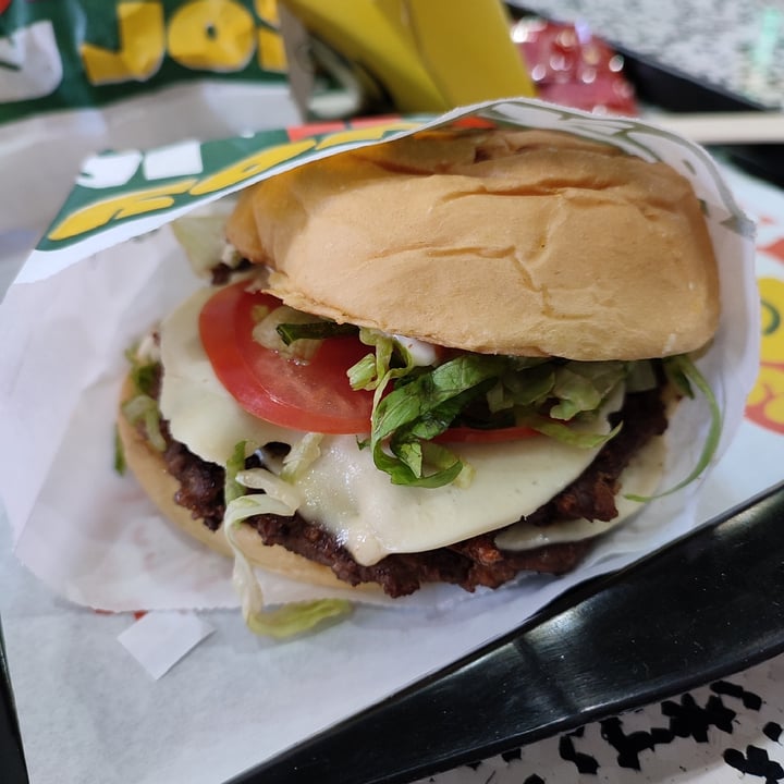 photo of JOY Burgers Barrio Chino vegnifica shared by @erimars on  05 Jul 2023 - review