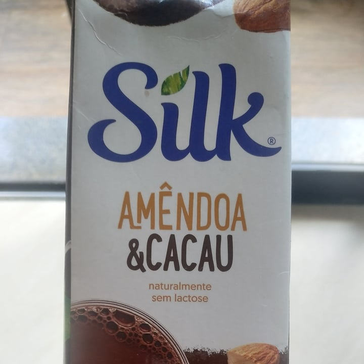 photo of Silk Alimento com amêndoa shared by @alinegsilva on  01 May 2023 - review