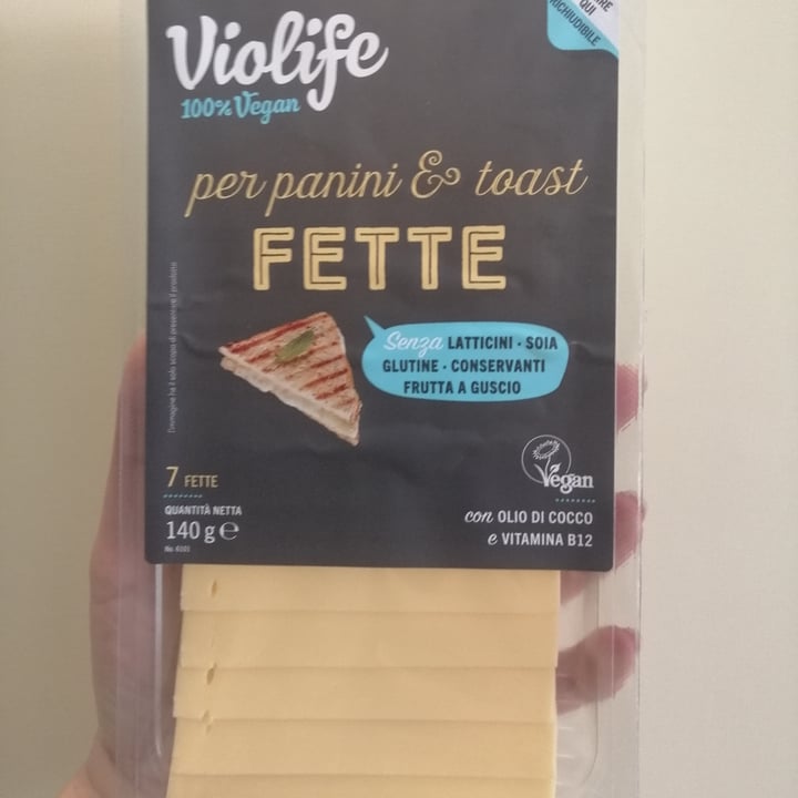 photo of Violife Fette per panini e toast shared by @elevegansoul on  15 Mar 2023 - review