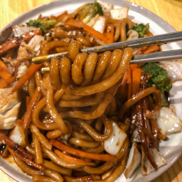 photo of SUPE Vegan - Georgetown Branch Yasai Fried Udon shared by @m1tch9i on  11 Mar 2023 - review