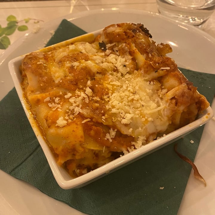photo of Origano Lasagna vegana shared by @attolrac on  18 Mar 2023 - review