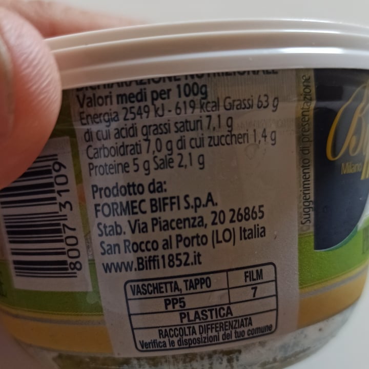 photo of Biffi Pesto 100% Vegetale shared by @veganfoodcorner on  21 Dec 2022 - review