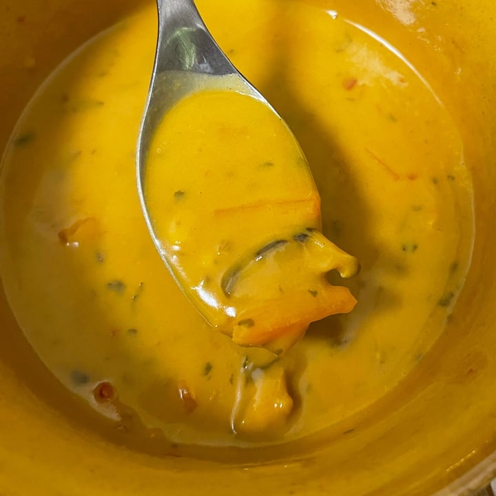 photo of Auga Spicy curry soup shared by @triciaa on  01 Feb 2023 - review