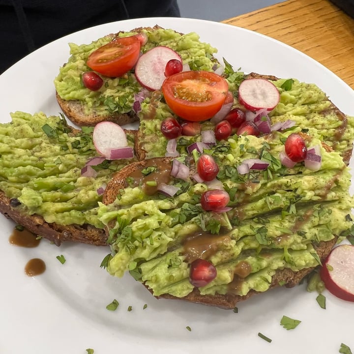 photo of Cloud Cakes Avocado Toast shared by @ljuba on  05 May 2023 - review