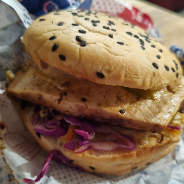 photo of Junior Vegan Tofu Burger shared by @carmz on  03 Jul 2023 - review