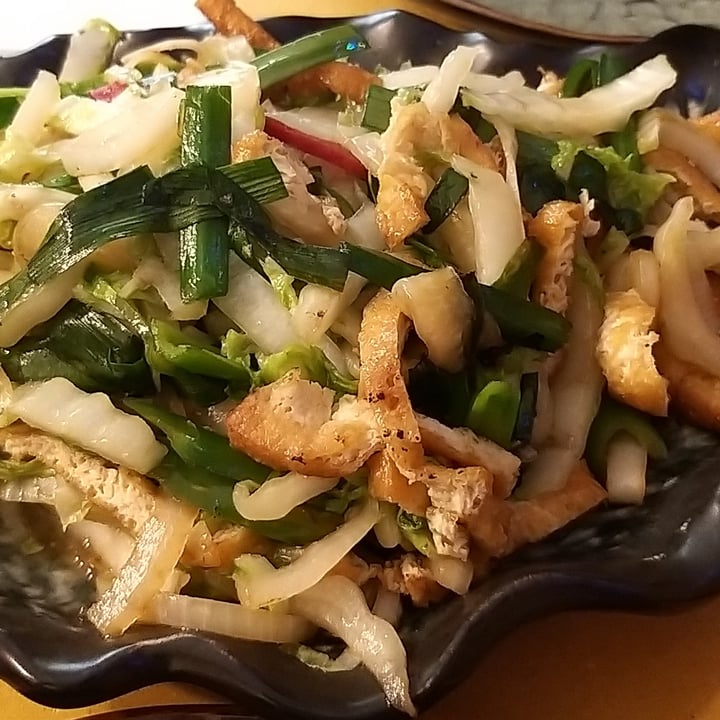 photo of Su Guan - Chinese Veg Tofu Con Erba Cipollina Cinese shared by @neonyellowcat on  29 May 2023 - review