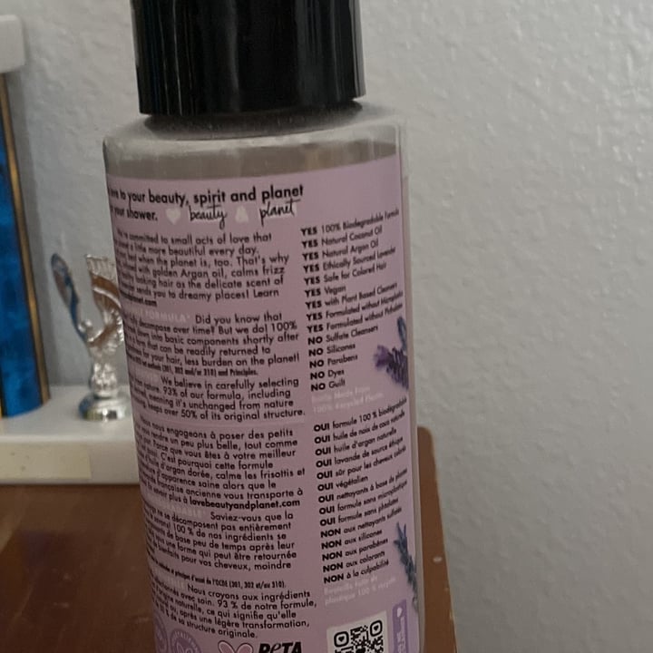 photo of Love Beauty and Planet Argan Oil & Lavender Shampoo shared by @allcowsfeelpaingoveg on  11 Jan 2023 - review