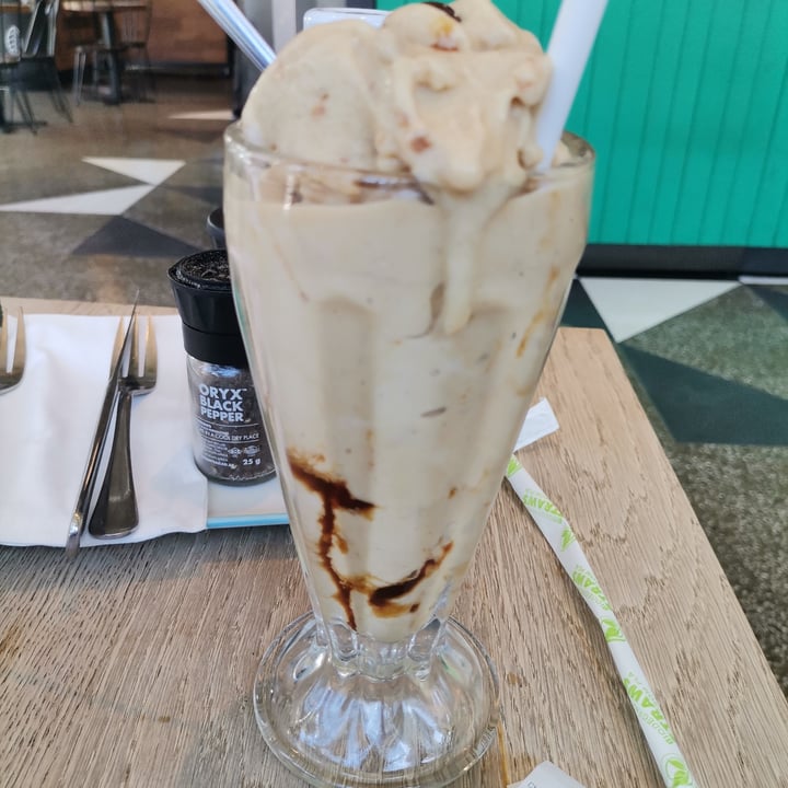 Royale Eatery Cape Town, South Africa Espresso Milkshake Review abillion