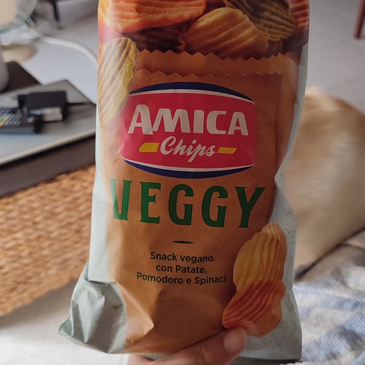 photo of Amica Chips Snack vegano con Patate, Pomodoro e Spinaci shared by @danicari on  10 Jul 2023 - review