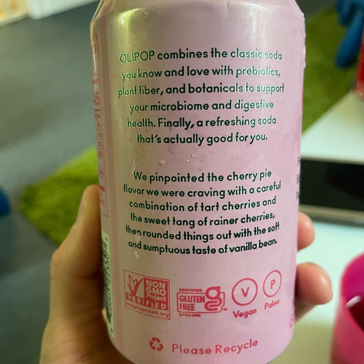 photo of OLIPOP Cherry vanilla shared by @clarendiee on  12 May 2023 - review