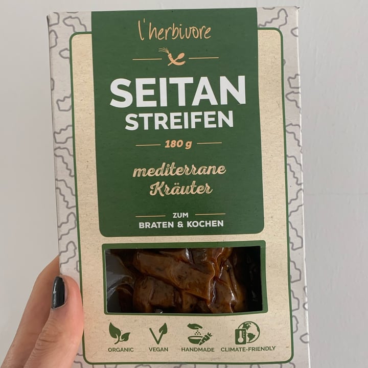 photo of L'herbivore Seitan streifen shared by @veganbypauline on  19 May 2023 - review
