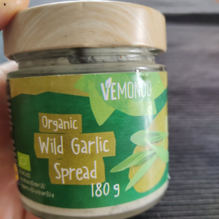 photo of Vemondo Organic wild garlic spread bio shared by @verticales on  17 Jan 2023 - review