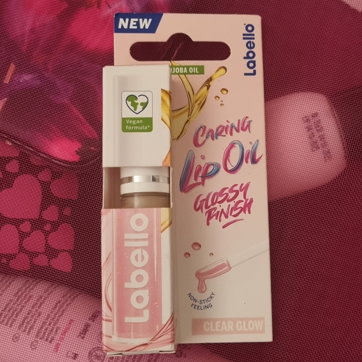 labello lip oil glossy