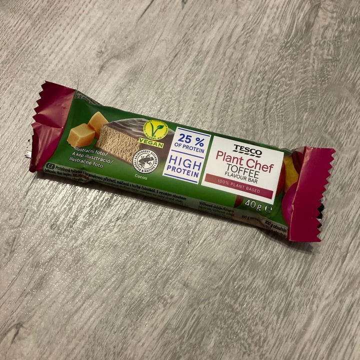 photo of Tesco Plant Chef toffee flavour bar shared by @queenelisabeth21 on  23 Jun 2023 - review
