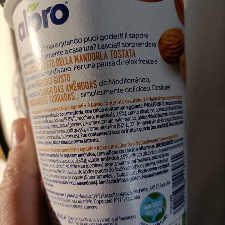 photo of Alpro Yogurt Natural con Mandorla/Amande shared by @maka89 on  30 Mar 2023 - review