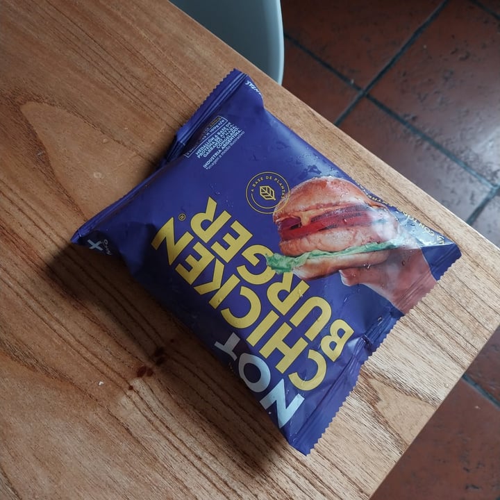 photo of NotCo Not Chicken Burger shared by @julietaaz on  22 Feb 2023 - review