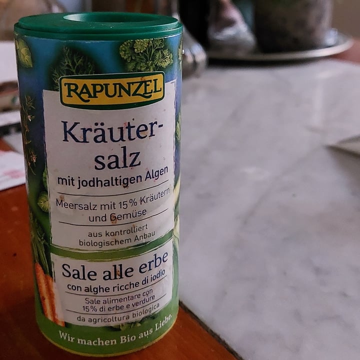 photo of Rapunzel Kräuter salz shared by @lauragalileo on  28 Jan 2023 - review