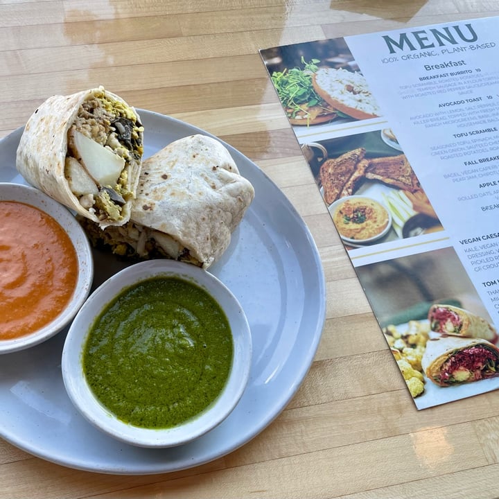 photo of Inheritance Kitchen + Juicery Breakfast Burrito shared by @sjnaturelover on  22 May 2023 - review