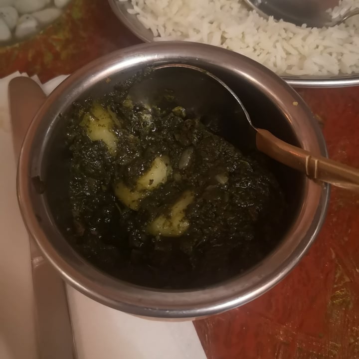 photo of Punjab Contorno di spinaci e patate shared by @miraculousveggybug on  07 Feb 2023 - review