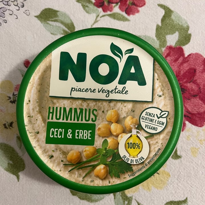 photo of noa piacere vegetale hummus ceci & erbe shared by @elel00 on  29 Dec 2022 - review