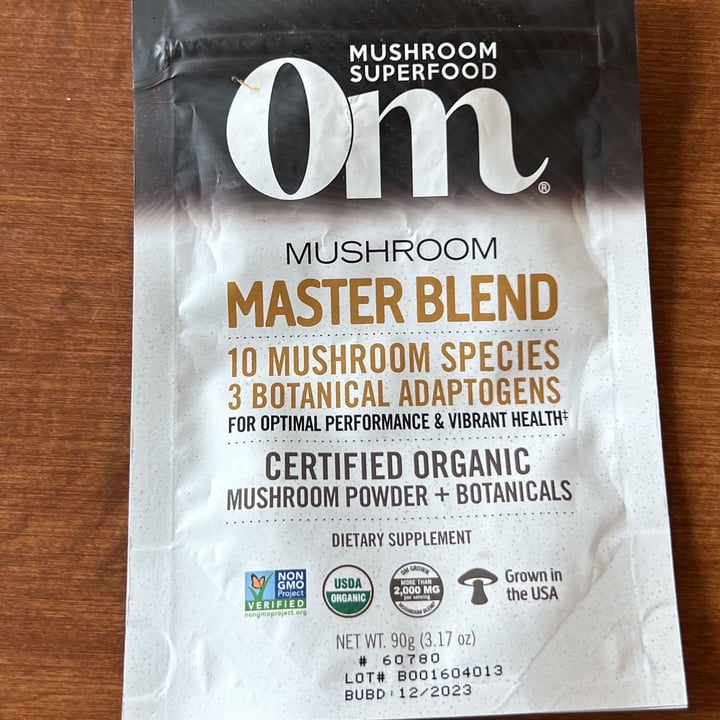 photo of OM Mushroom Superfood Mushroom Master Blend shared by @nathlena19 on  14 May 2023 - review