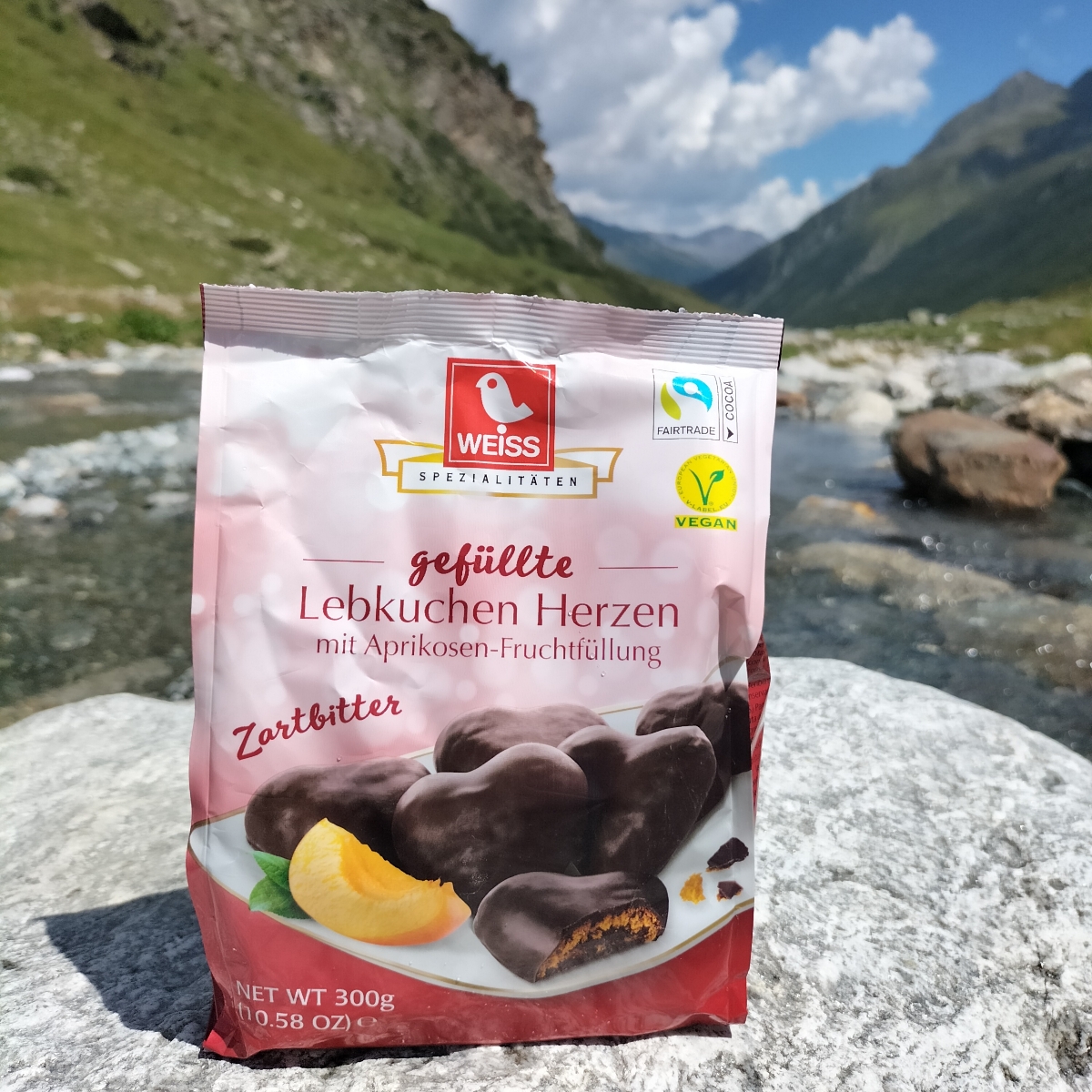 Lebkuchen Herzen mit Aprikosenfruchtfüllung from Weiss