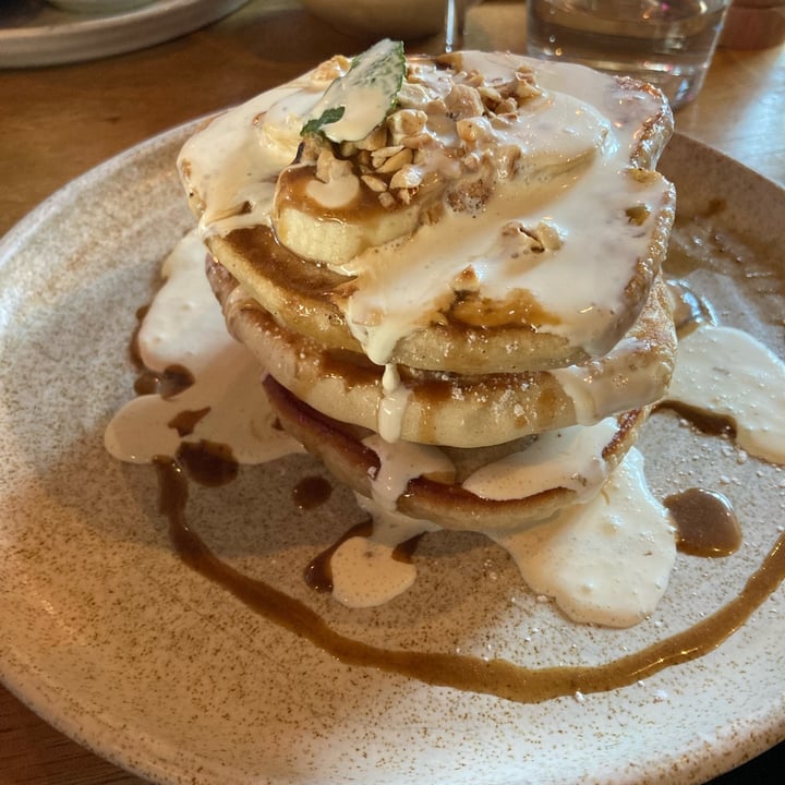 photo of Mildreds Kings Cross Banana Butterscotch Pancakes shared by @rosemaryevanshughes on  05 Feb 2023 - review