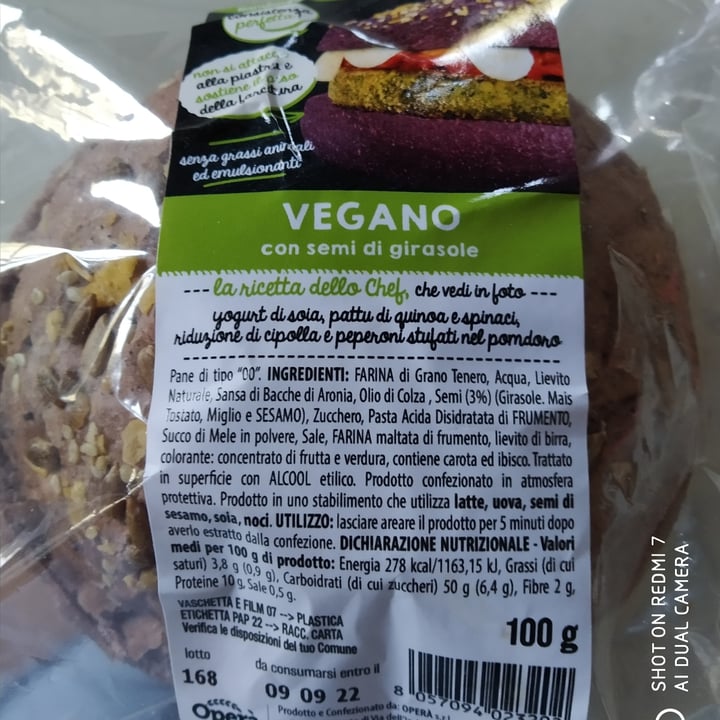 photo of Operà S.r.l. Pane Vegano Con Semi Di Girasole shared by @nunzi72 on  28 Apr 2023 - review