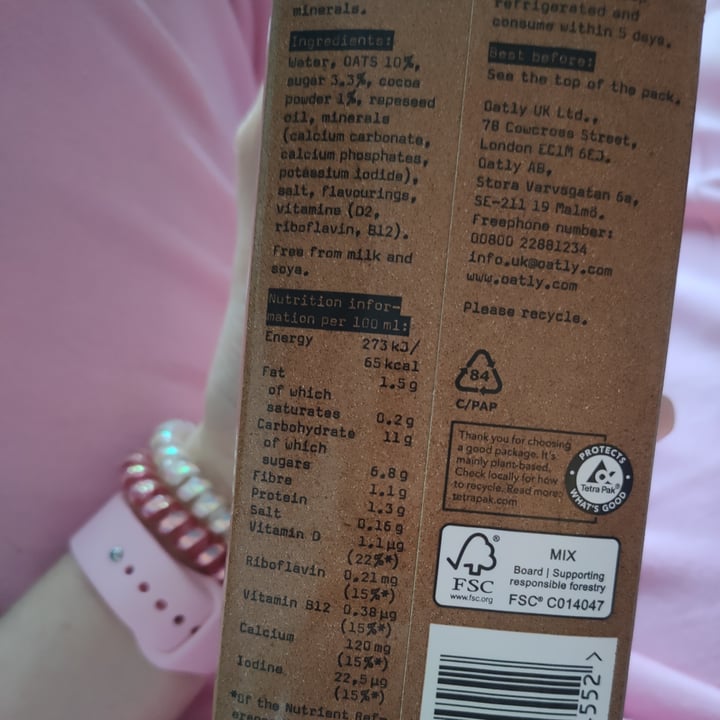 photo of Oatly Chocolate Oat Drink shared by @sugarrrbunniii on  08 May 2023 - review