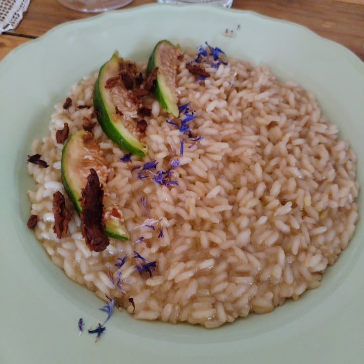 photo of Raparossa di Galiano Madia risotto alla birra affumicata con fichi e pancetta shared by @alexxandra on  11 Jun 2023 - review