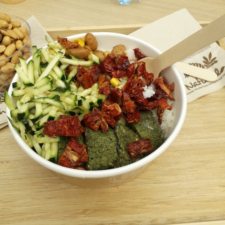 photo of Hummus Around "Il Centro" Arese Green Energy Bowl shared by @ericaeroica on  04 May 2023 - review