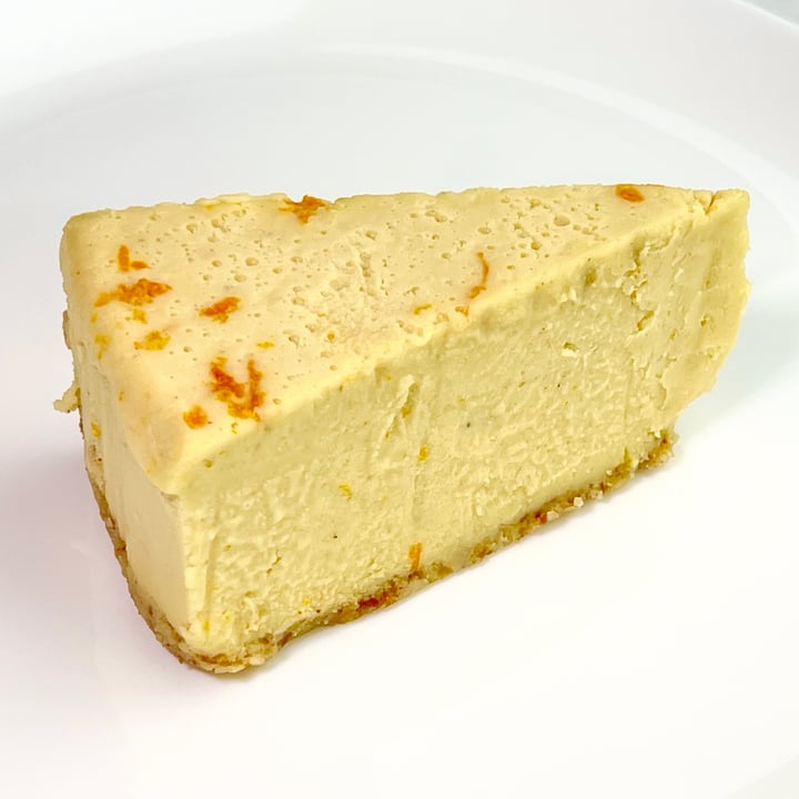 photo of Blossoming Lotus Orange Cheesecake shared by @pdxveg on  16 May 2023 - review
