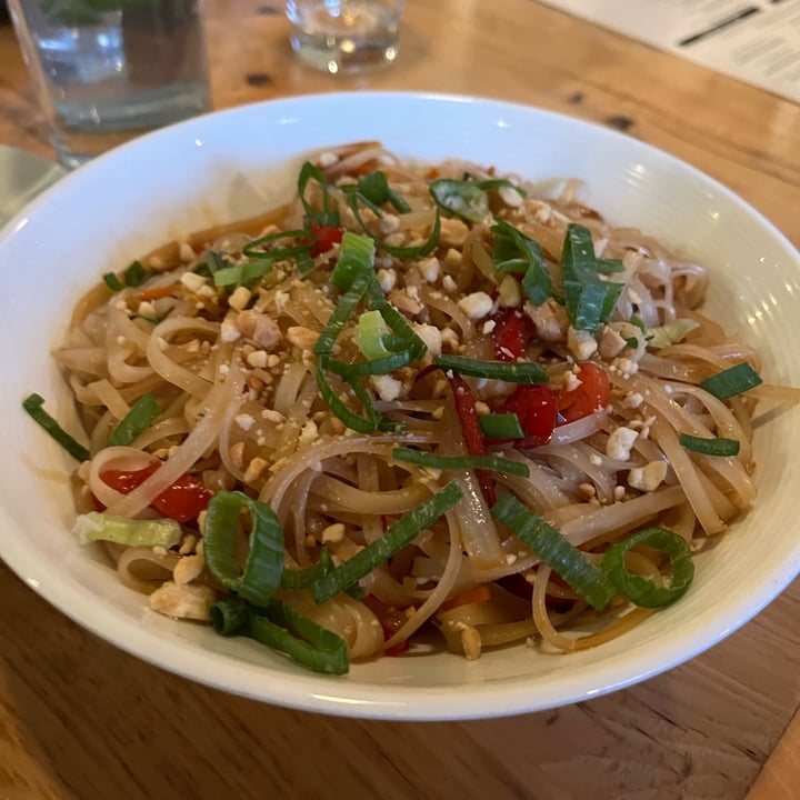 photo of Wolf's Ridge Brewing Pad Thai shared by @kpeezie311 on  23 Jul 2023 - review