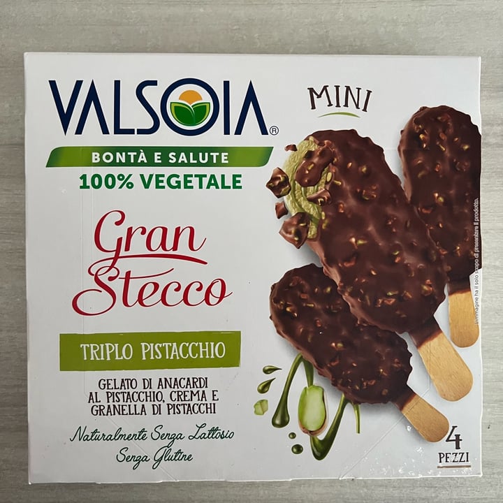 photo of Valsoia Gelato gran stecco triplo Pistacchio shared by @fsc on  09 Jul 2023 - review