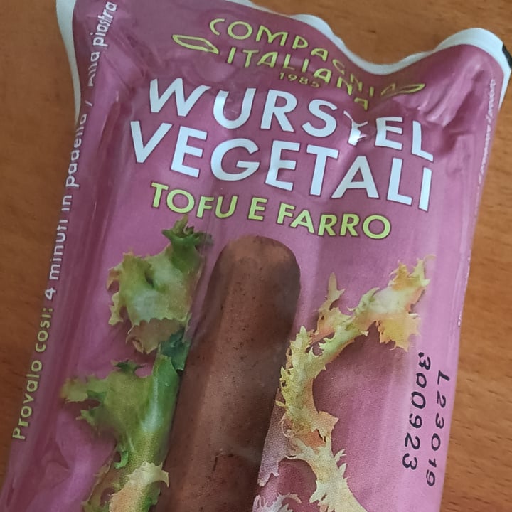 photo of Compagnia Italiana Wurstel vegetali shared by @sabrinap1980 on  31 Jul 2023 - review