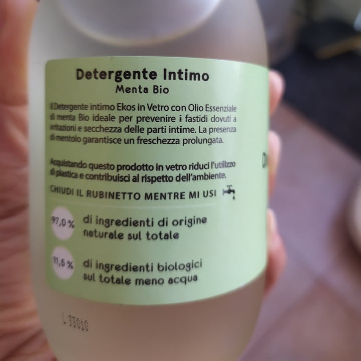 photo of Ekos personal care Detergente Intimo Menta Bio shared by @marinabonincontro on  05 Mar 2023 - review