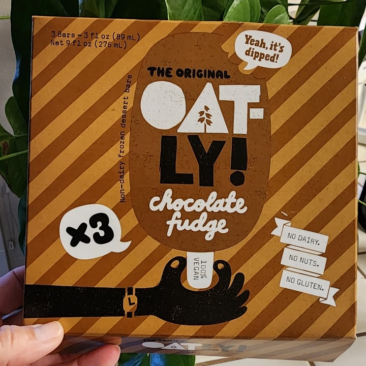 photo of Oatly Chocolate fudge dipped bars shared by @carla4justice on  29 Mar 2023 - review
