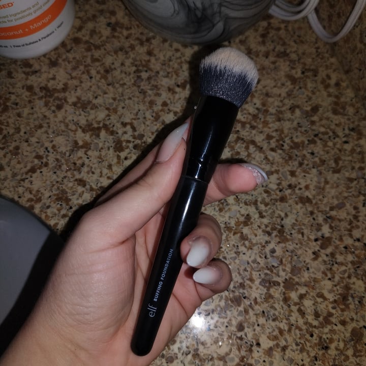 photo of e.l.f. Cosmetics Buffing Foundation Brush shared by @alyssaa on  23 Mar 2023 - review