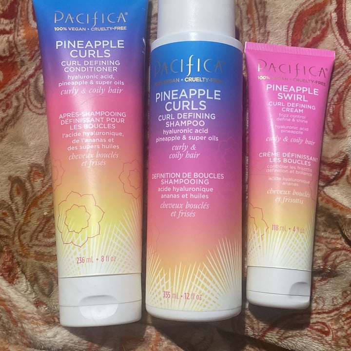 photo of Pacifica Pineapple Curls shared by @outsidersxx on  03 Aug 2023 - review