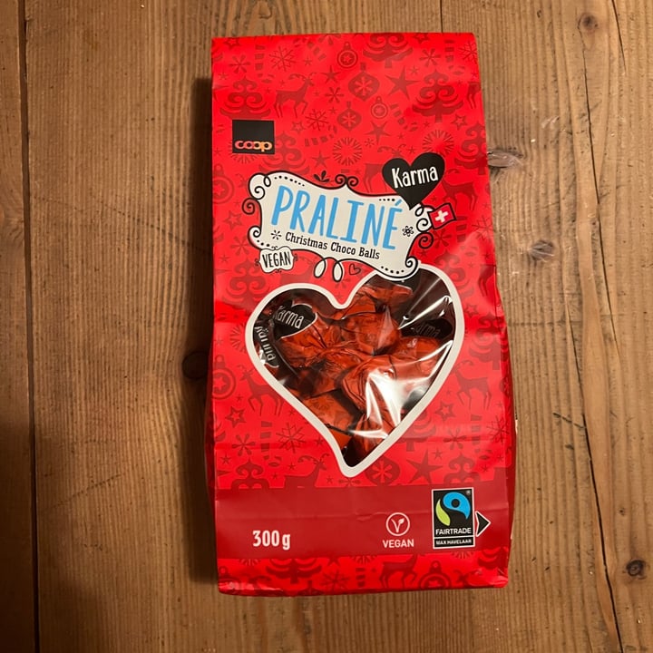 photo of Karma Praliné Christmas Choco Balls shared by @martinabisaz on  28 Dec 2022 - review