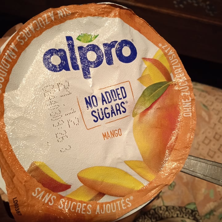 photo of Alpro No added sugars mango shared by @polpettavegana on  23 Dec 2022 - review