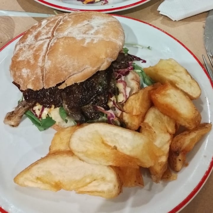 photo of Gordo Vegano Sandwich De Girgolas shared by @natimildu on  10 Feb 2023 - review